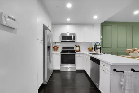 Kitchen - 441 S Glendora Ave, Glendora, CA 91741 photo 2 of 4