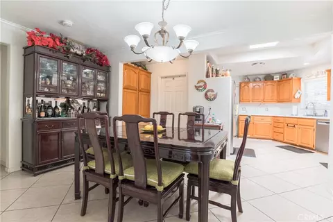 Dining - 41 Merlon, Pasadena, CA 91107 photo 3 of 3