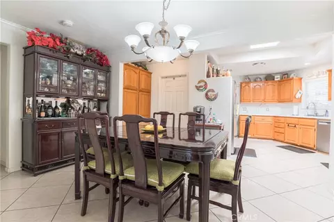 Dining - 41 Merlon, Pasadena, CA 91107 photo 3 of 3