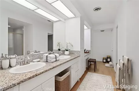 Bath - 1005 Hampton Rd, Arcadia, CA 91006 photo 1 of 4