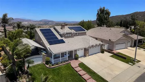 27566 Wild Fire Ct, Corona, CA 92883