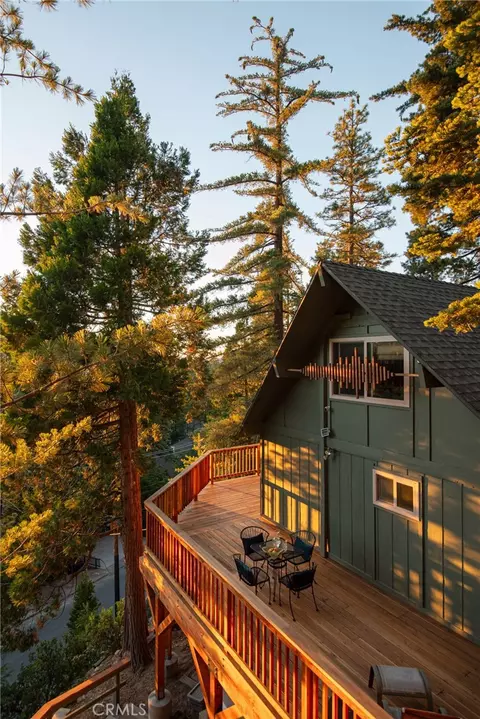 Exterior - 459 Pioneer, Lake Arrowhead, CA 92352 photo 2 of 8