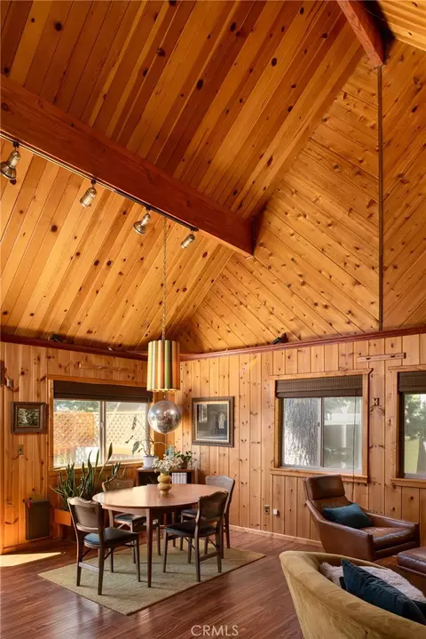 Dining - 459 Pioneer, Lake Arrowhead, CA 92352 photo 1 of 2