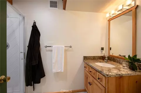 Bath - 459 Pioneer, Lake Arrowhead, CA 92352 photo 1 of 4