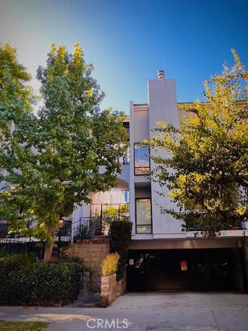 10933 Wellworth Ave #10, Los Angeles, CA 90024