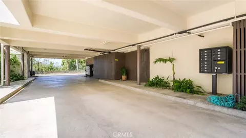 Exterior - 395 Cliff Dr #106, Pasadena, CA 91107 photo 13 of 15