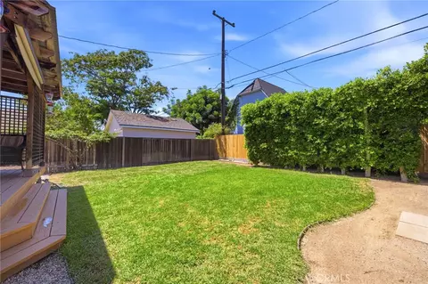 Exterior - 331 S Roosevelt, Pasadena, CA 91107 photo 8 of 11