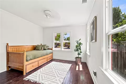 Bedroom - 331 S Roosevelt, Pasadena, CA 91107 photo 3 of 4