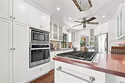 Kitchen - 331 S Roosevelt, Pasadena, CA 91107 photo 1 of 3