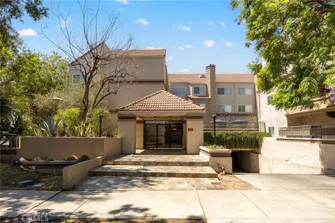 Exterior - 501 E Del Mar Blvd #109, Pasadena, CA 91101 photo 2 of 12