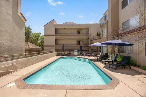 Exterior - 501 E Del Mar Blvd #109, Pasadena, CA 91101 photo 10 of 12