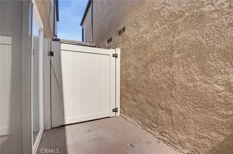 Exterior - 77 N Michigan Ave #15, Pasadena, CA 91106 photo 1 of 3