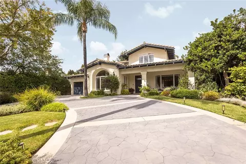 1935 Lyans Dr, La Canada Flintridge, CA 91011