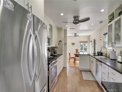 Kitchen - 367 Eaton Dr, Pasadena, CA 91107 photo 3 of 3