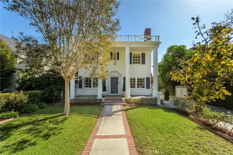 920 S Victoria Ave, Los Angeles, CA 90019