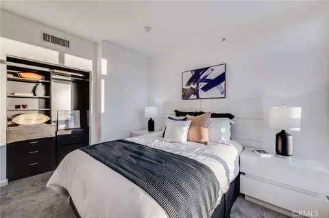 Bedroom - 400 W Ocean, Long Beach, CA 90802 photo 2 of 5