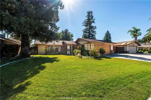 6917 Yuma Way, Bakersfield, CA 93308