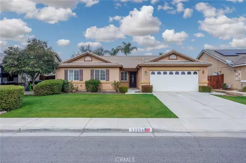 12116 Timberpointe Dr, Bakersfield, CA 93312