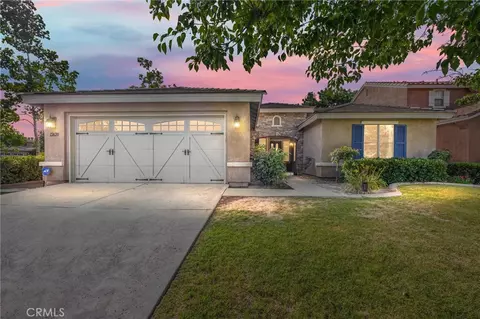 12628 Fallstaff Ln, Bakersfield, CA 93312