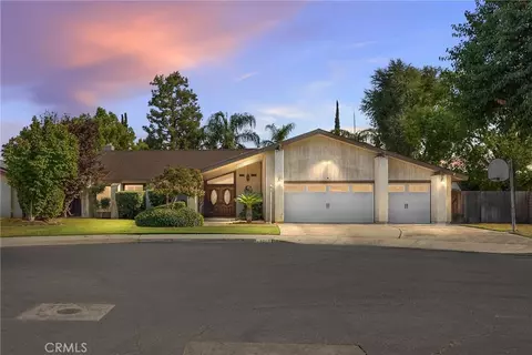 8009 Sutherland Dr, Bakersfield, CA 93309