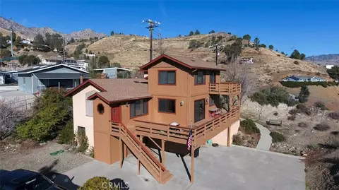 830 Sierra Vista Dr, Wofford Heights, CA 93285