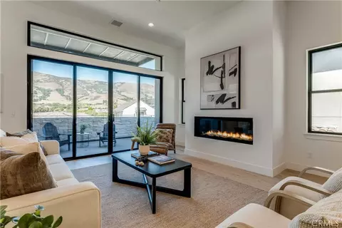 1451 Hansen Ln, San Luis Obispo, CA 93401