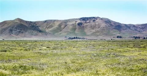 12450 Clio Trl, Santa Margarita, CA 93453