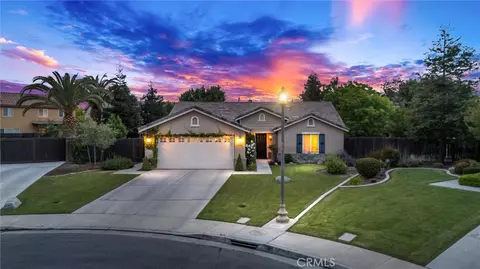 12517 Stonington St, Bakersfield, CA 93312