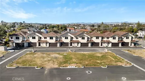 358 S Halcyon Rd, Arroyo Grande, CA 93420