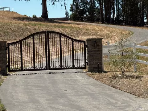 1225 Dawn Rd, Nipomo, CA 93444