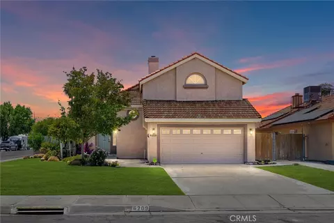6209 Ambergrove St, Bakersfield, CA 93313