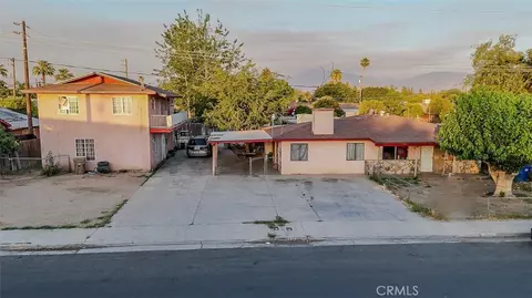 10810 Williams St, Lamont, CA 93241