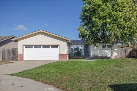 829 Pearl Dr, Arroyo Grande, CA 93420
