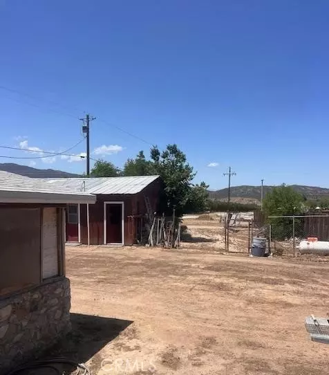 4050 El Roblar St, Maricopa, CA 93252 photo 2