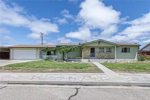 205 Shirley Ln, Santa Maria, CA 93455