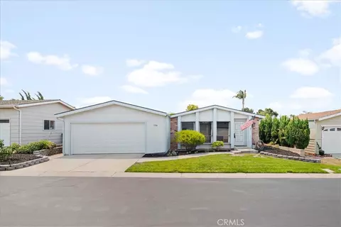 1126 Sunnyslope Ln, Santa Maria, CA 93455