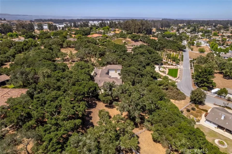 View/Area - 615 Sweet Donna Pl, Nipomo, CA 93444 photo 4 of 13