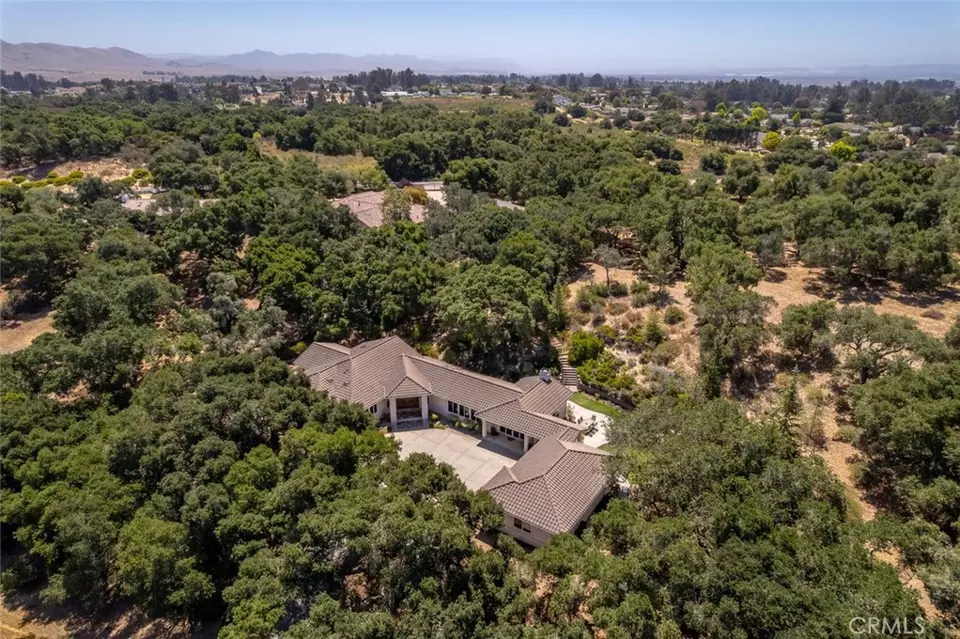 View/Area - 615 Sweet Donna Pl, Nipomo, CA 93444 photo 10 of 13