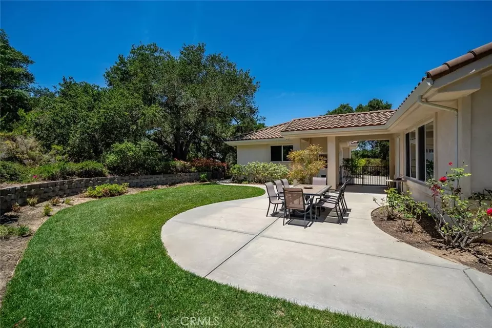 Exterior - 615 Sweet Donna Pl, Nipomo, CA 93444 photo 4 of 10