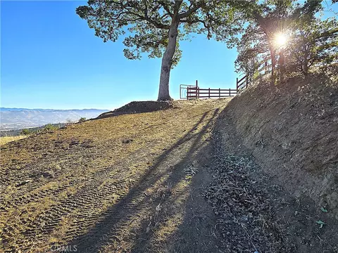 0 Zurich Dr, Tehachapi, CA 93561 photo 14