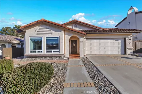 834 N 5th St, Grover Beach, CA 93433