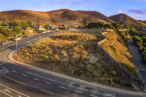 209 S 7th St, Lompoc, CA 93436 photo 2