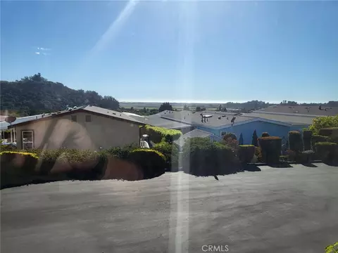 808 Innesley Dr, Arroyo Grande, CA 93420