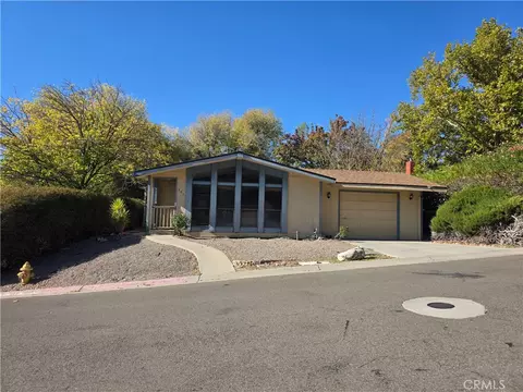 301 Oak Mdw, Paso Robles, CA 93446