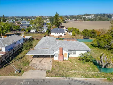 582 Newman Dr, Arroyo Grande, CA 93420