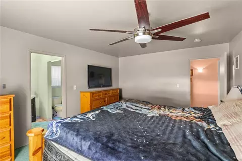 Bedroom - 5920 Lone Pine Pl, Paso Robles, CA 93446 photo 2 of 4