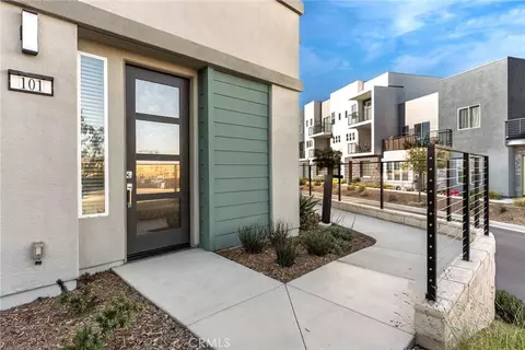 27410 N Merlin Pl #101, Valencia, CA 91381