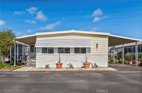 1701 S Thornburg St #122, Santa Maria, CA 93458