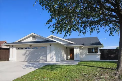 1618 Charlie Ln, Santa Maria, CA 93454