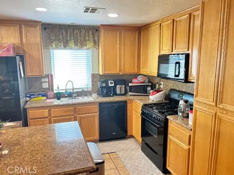 Kitchen - 3609 Cobb, Lancaster, CA 93535 photo 1 of 4